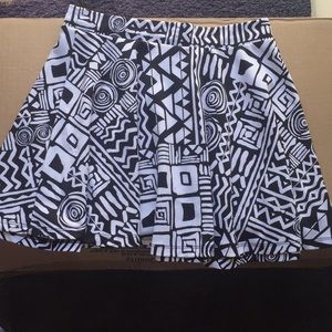 Black & White designed skirt